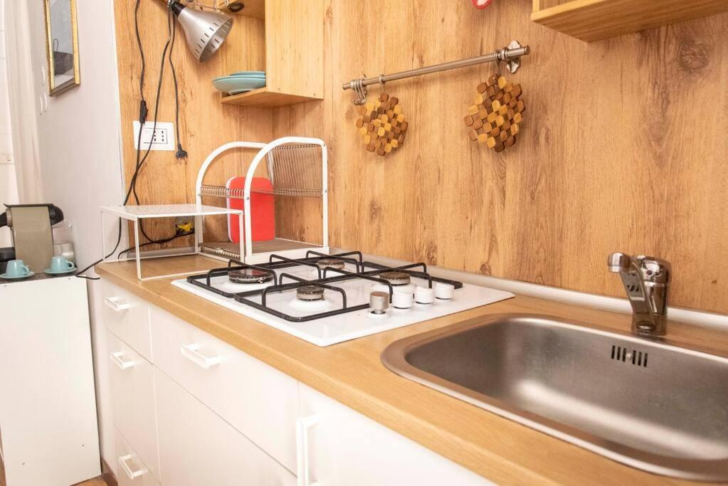 Apartamento La Casa Di Marisela In Via Emanuele Filiberto Roma Exterior foto